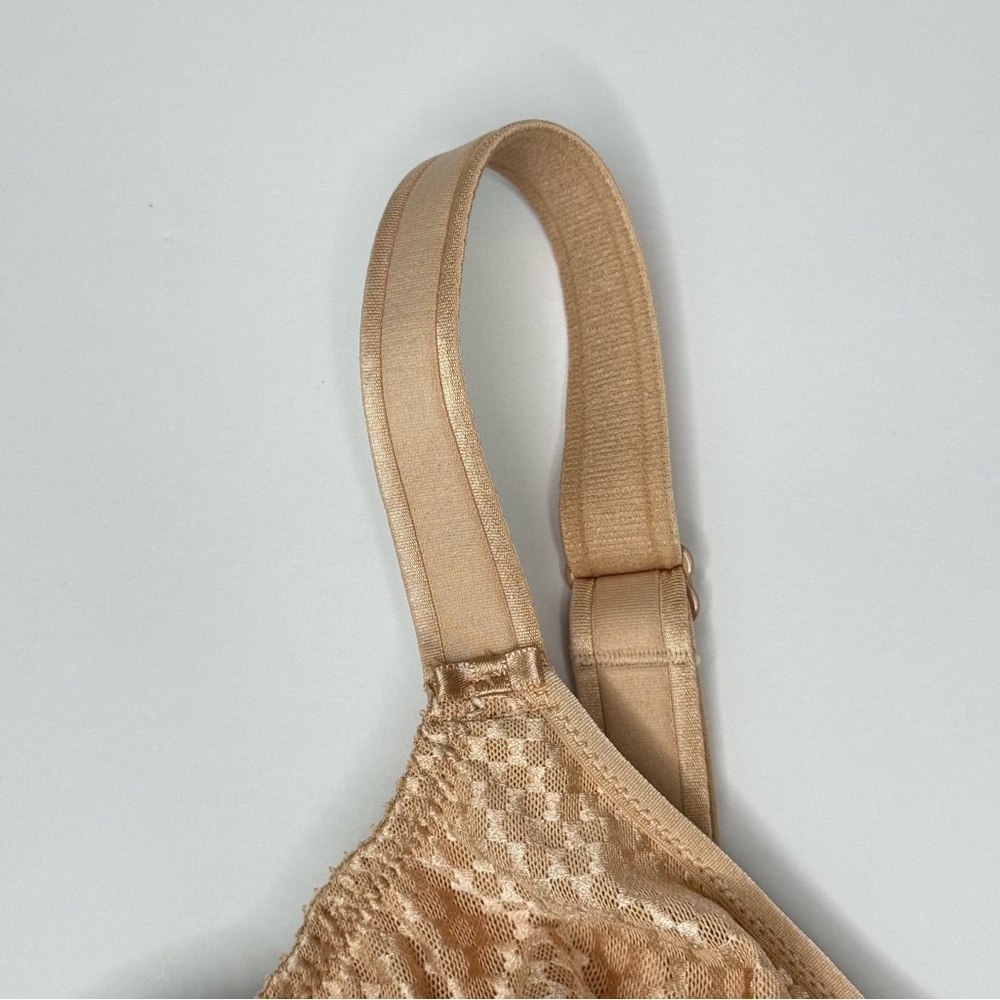 CHANTELLE C Manifique Nouveau Seamless Unlined Minimizer Bra Nude Underwire 36E - Picture 8 of 15